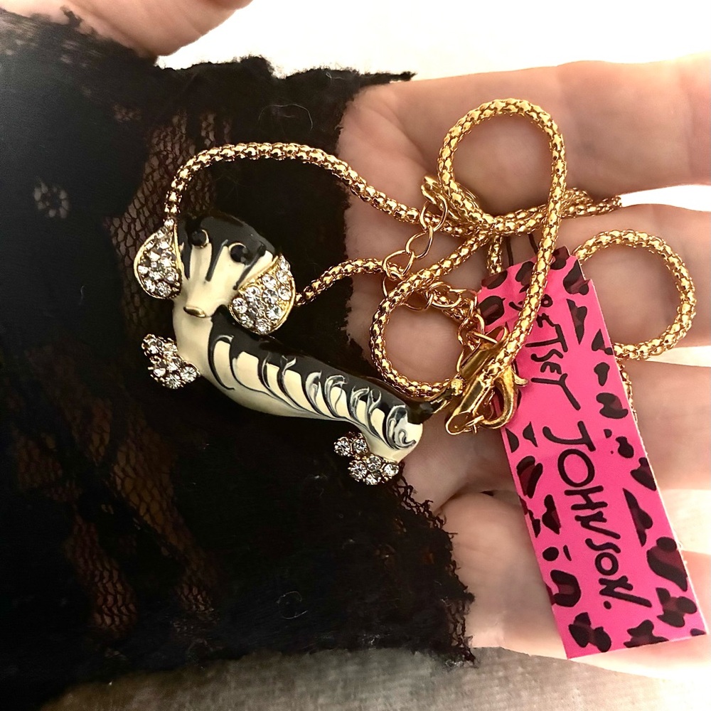 DACHSHUND PUPPY DOG NECKLACE Betsey Johnson inspired - Picture 3 of 10
